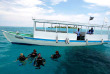 Maldives - Medhufushi - Werner lau - Le dhoni de plongée