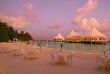 Maldives - Safari Island Resort - Dîner sur la plage