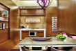 Qatar - Doha - Four Points by Sheraton Doha © Stuart Flisher - Business Suite